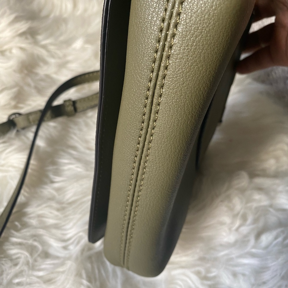 New Danielle Nicole $128 - image 8